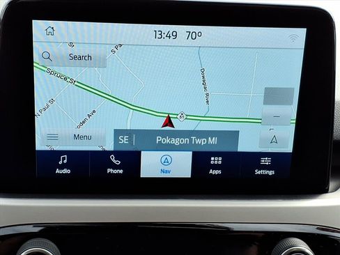 Used 2021 Ford Escape SE w/ SE Sport Appearance Package image 7