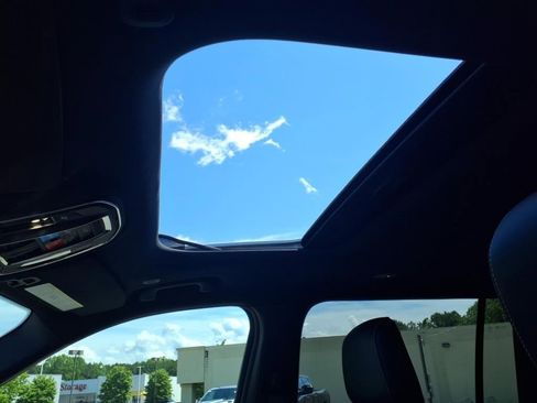 New 2025 Jeep Grand Cherokee L Altitude image 20