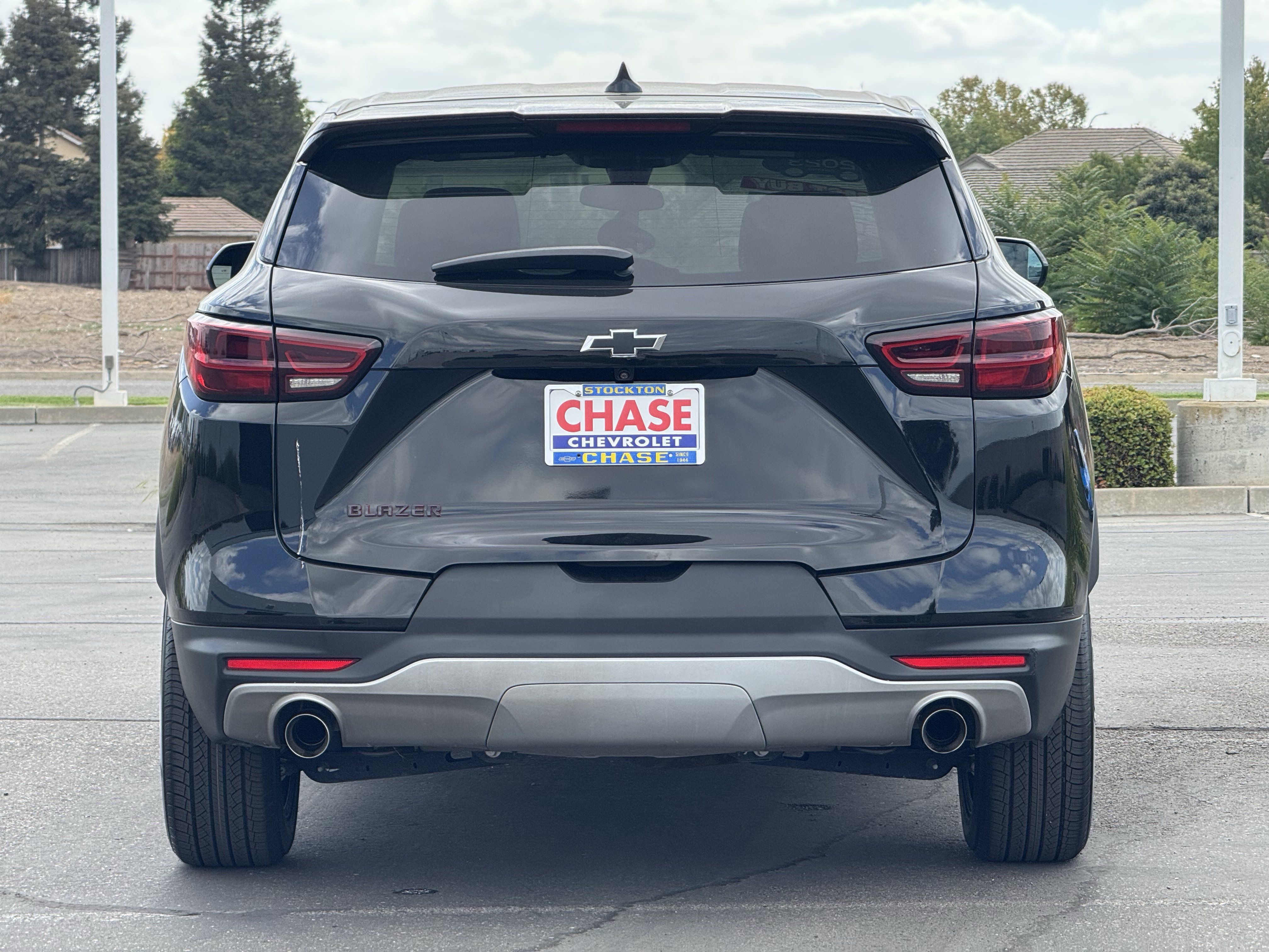 Certified 2023 Chevrolet Blazer LT w/ Driver Confidence Package FWD image 6