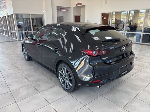 Used 2024 MAZDA MAZDA3 s image 9