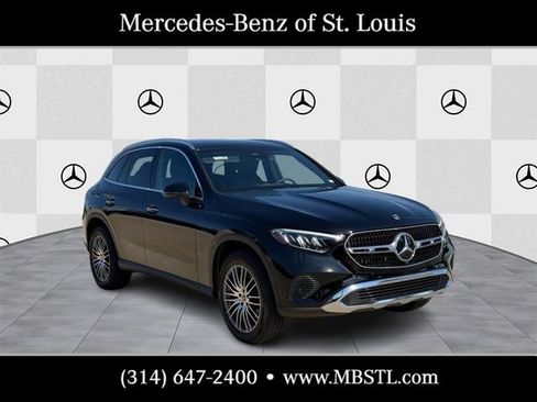 Certified 2025 Mercedes-Benz GLC 300 4MATIC image 1
