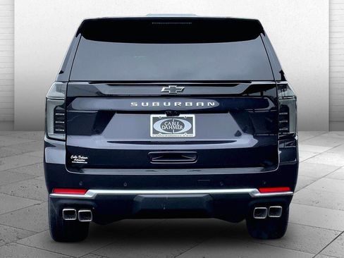 New 2026 Chevrolet Suburban High Country AWD/4WD image 4