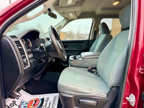 Used 2014 RAM 1500 Express AWD/4WD image 10