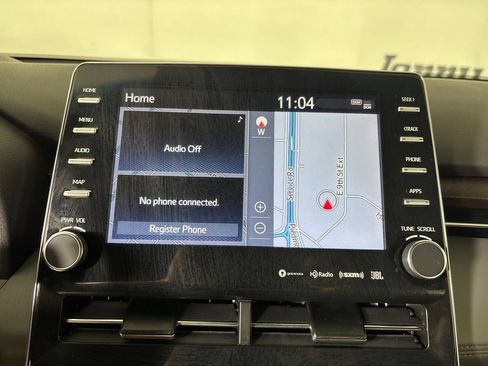 Used 2022 Toyota Avalon Limited w/ Advanced Safety Package FWD image 20