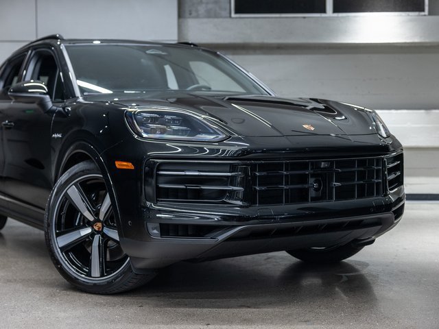 Used 2026 Porsche Cayenne E-Hybrid AWD/4WD image 14