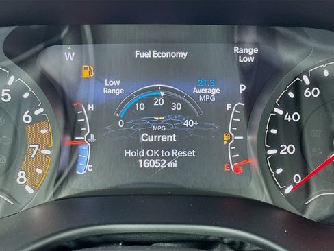 Used 2022 Jeep Compass Limited w/ Sun and Sound Group image 8