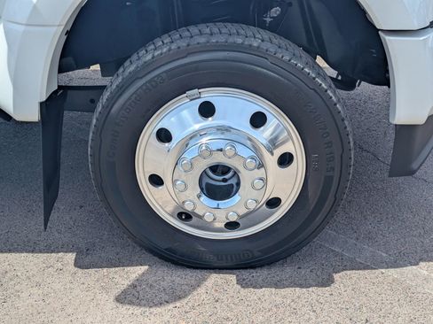 Certified 2022 Ford F450 Platinum AWD/4WD image 8