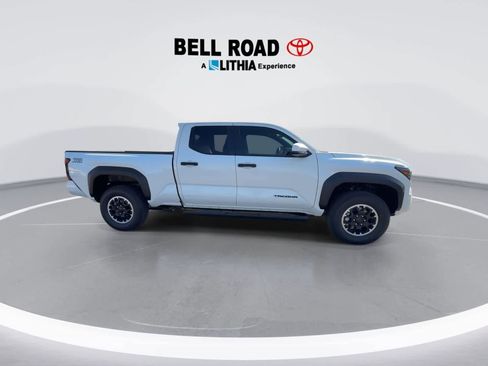 New 2025 Toyota Tacoma TRD Off-Road image 9