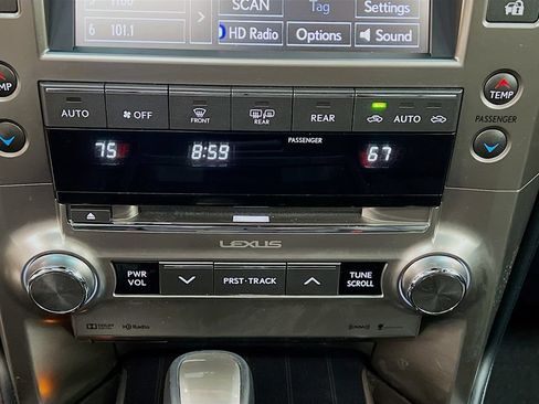 Used 2020 Lexus GX 460 Premium w/ Premium Package AWD/4WD image 18
