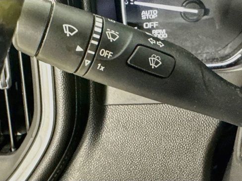 Used 2021 GMC Sierra 1500 Elevation RWD image 13