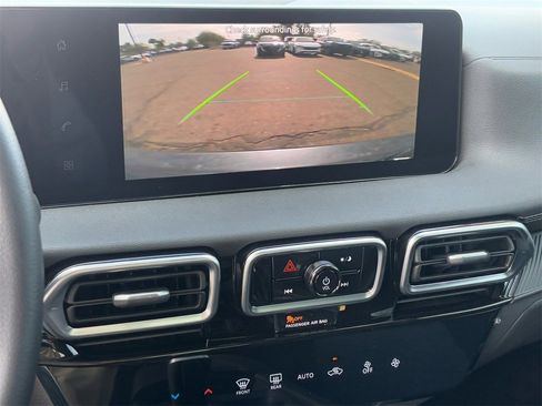 New 2026 Nissan Sentra SV image 24