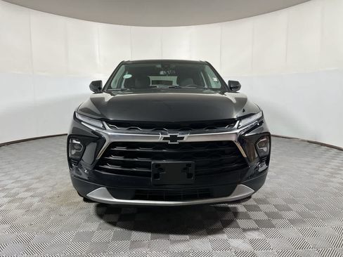 Used 2023 Chevrolet Blazer LT w/ Driver Confidence Package AWD/4WD image 3
