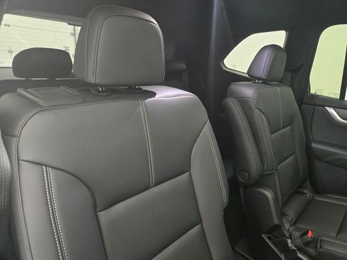 New 2026 GMC Acadia Elevation w/ Elevation Premium Package image 35