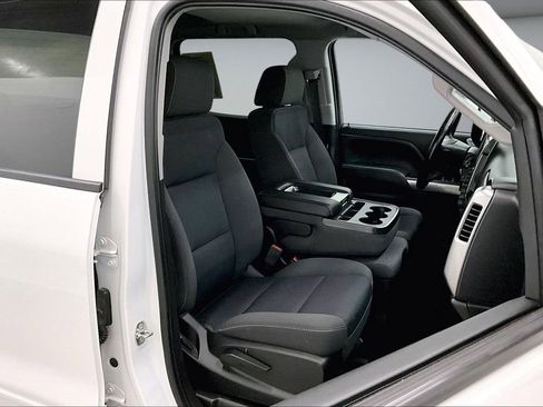 Used 2018 Chevrolet Silverado 1500 LT w/ All Star Edition AWD/4WD image 30