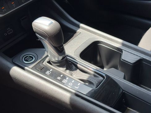 Certified 2025 Nissan Sentra S FWD image 15