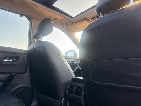 Certified 2023 Nissan Rogue SL w/ SL Premium Package AWD/4WD image 27