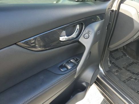 Used 2019 Nissan Rogue SL FWD image 20