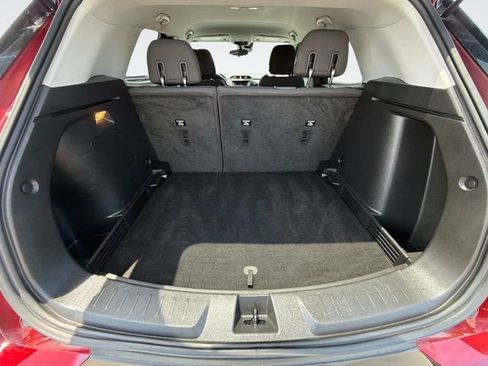 Used 2022 Chevrolet TrailBlazer LT w/ Confidence II Package FWD image 13