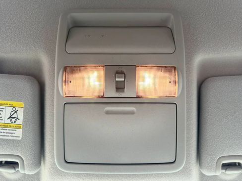 Used 2018 Nissan Frontier S RWD image 24