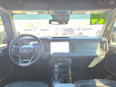 Used 2024 Ford Bronco Badlands AWD/4WD image 15