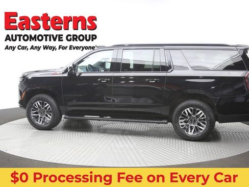 Used 2025 Chevrolet Suburban Z71 AWD/4WD image 64