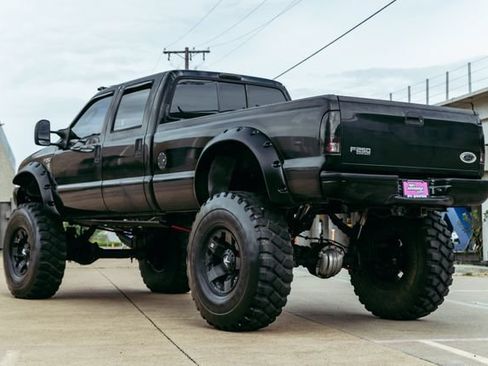 Used 2003 Ford F250 XL AWD/4WD image 9
