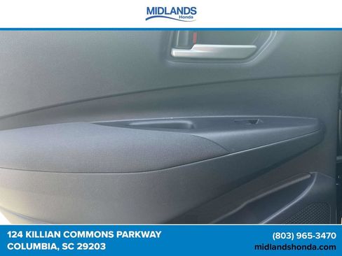 Used 2020 Toyota Corolla LE FWD image 12