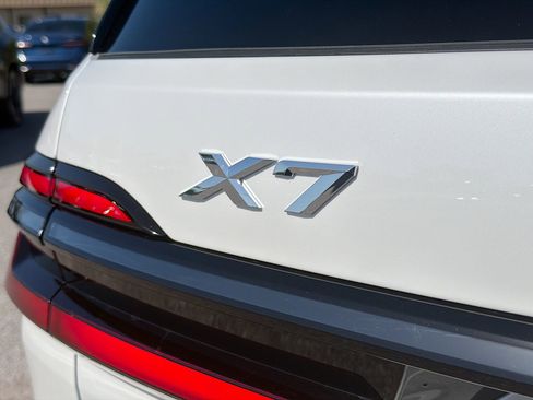 New 2026 BMW X7 xDrive40i image 48
