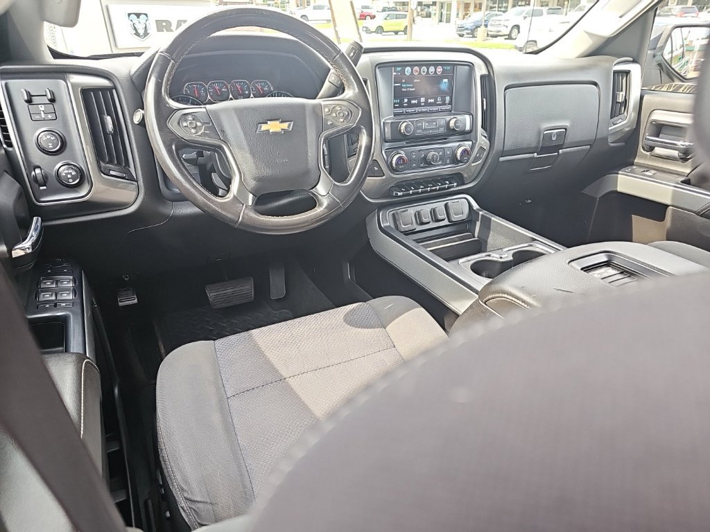 Used 2018 Chevrolet Silverado 2500 LT w/ Midnight Edition AWD/4WD image 22