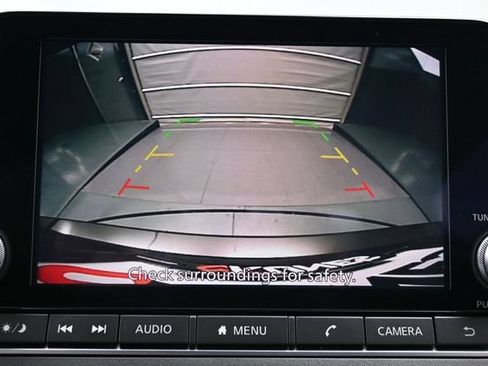 Used 2024 Nissan Altima 2.5 SR FWD image 34