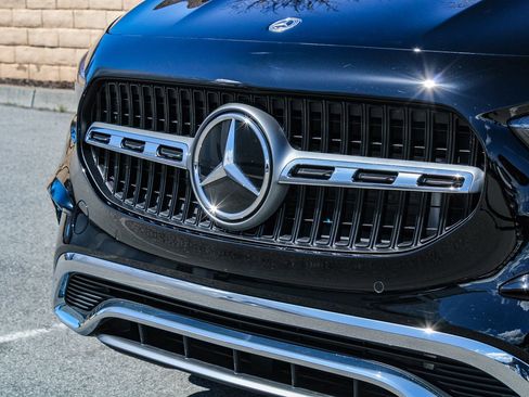 New 2026 Mercedes-Benz GLA 250 4MATIC image 5