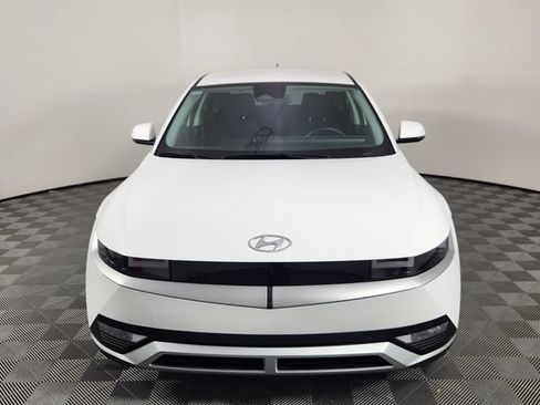 Certified 2024 Hyundai Ioniq 5 SEL AWD/4WD image 8