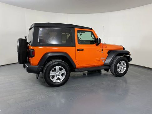 Used 2018 Jeep Wrangler Sport S image 6