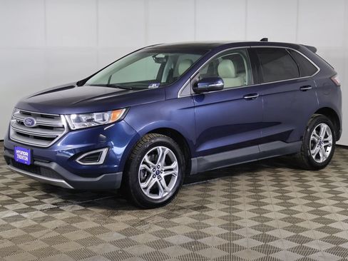 Used 2017 Ford Edge Titanium w/ Equipment Group 301A AWD/4WD image 9
