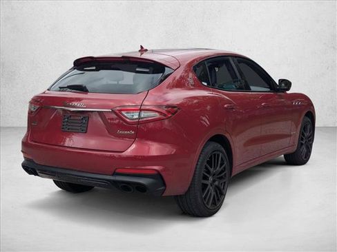 Used 2020 Maserati Levante S GranSport image 5