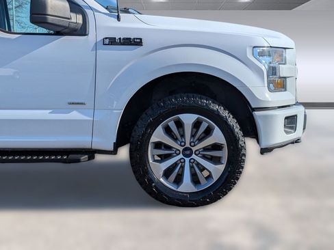 Used 2017 Ford F150 XL w/ Equipment Group 101A Mid image 12