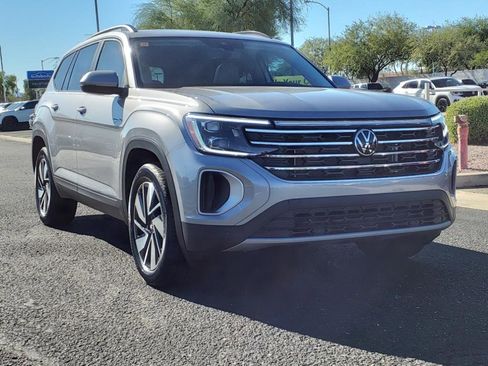 New 2026 Volkswagen Atlas SE image 1