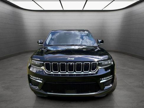 New 2024 Jeep Grand Cherokee Limited 4xe w/ Luxury Tech Group II image 9