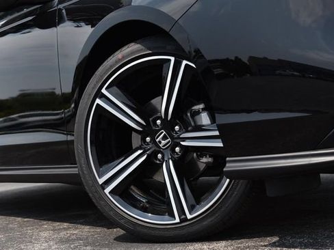 New 2026 Honda Accord SE image 3