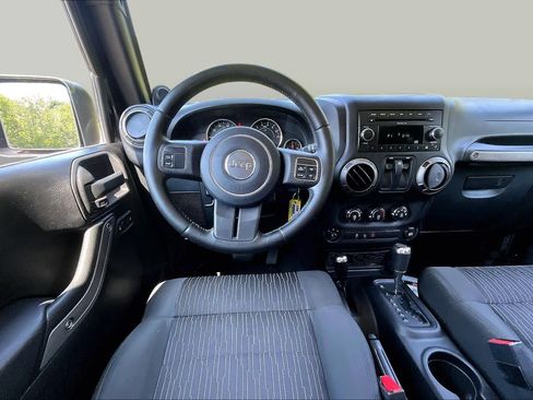 Used 2011 Jeep Wrangler Sport AWD/4WD image 5
