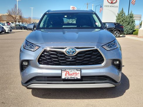 Used 2020 Toyota Highlander Platinum image 5
