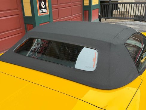 Used 2003 Chevrolet Corvette Convertible w/ Preferred Equipment Group1 image 10