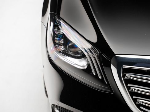 Used 2020 Mercedes-Benz S 450 Sedan image 11