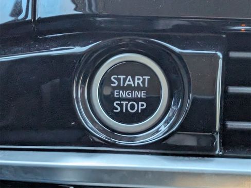 Certified 2024 Nissan Pathfinder SL w/ SL Premium Package image 16