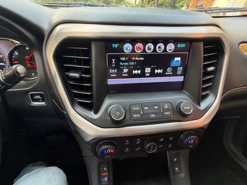 Used 2019 GMC Acadia Denali w/ Technology Package FWD image 13