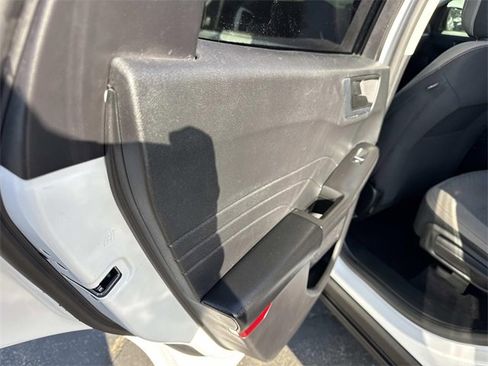 Certified 2022 Ford Escape SE image 24