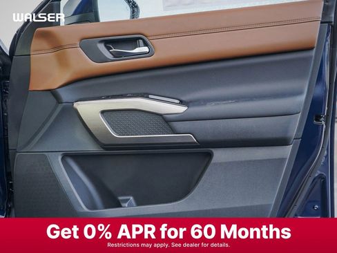 New 2025 Nissan Pathfinder Platinum image 10