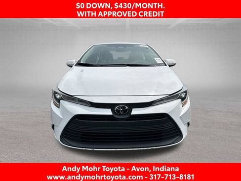 Used 2023 Toyota Corolla LE w/ LE Premium Package FWD image 3