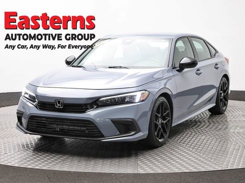 Used 2024 Honda Civic Sport image 1