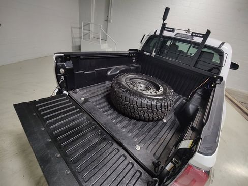 Used 2019 Toyota Tacoma TRD Pro image 11